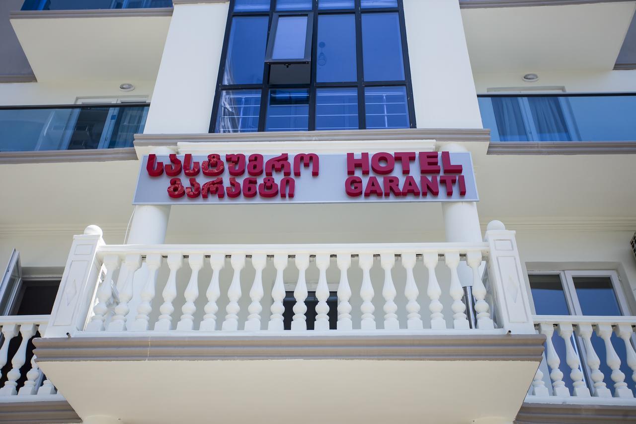 Hotel Garanti Batumi Esterno foto