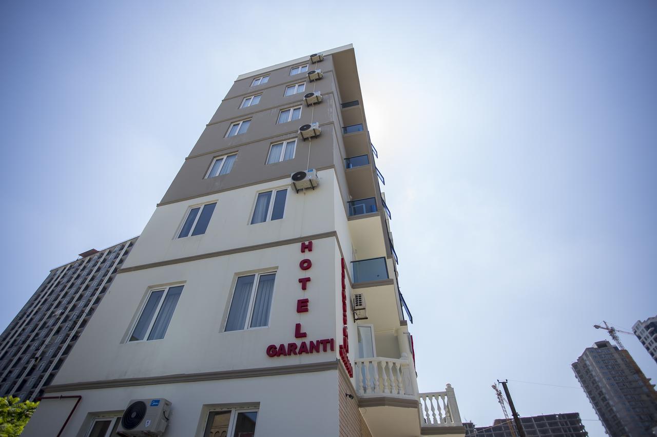 Hotel Garanti Batumi Esterno foto